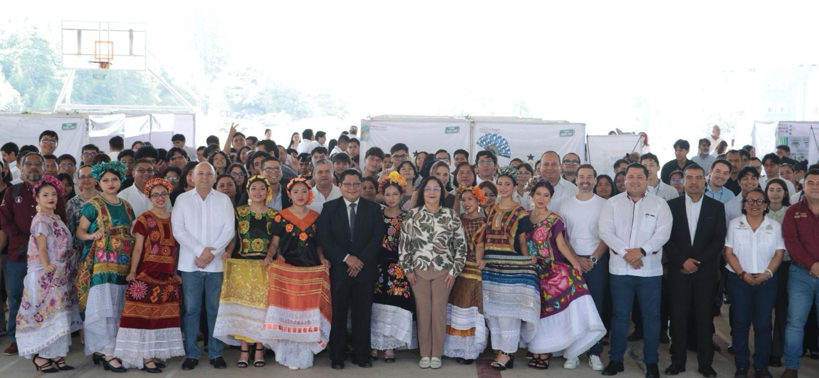 Muestra ITSX talento e innovación estudiantil