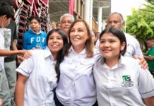 Escuelas reciben mobiliario previo al ciclo escolar 2026-2027