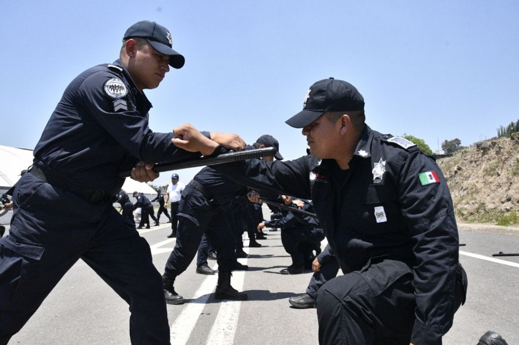 Capacitación constante a policías en Veracruz, todos cuentan con certificación