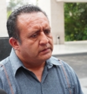 «La foto es IA»: alcalde de Ixhuatlán del Sureste responde por caso Roxana Guzmán