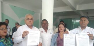 Taxistas en contra de los taxis por aplicacion en Veracruz
