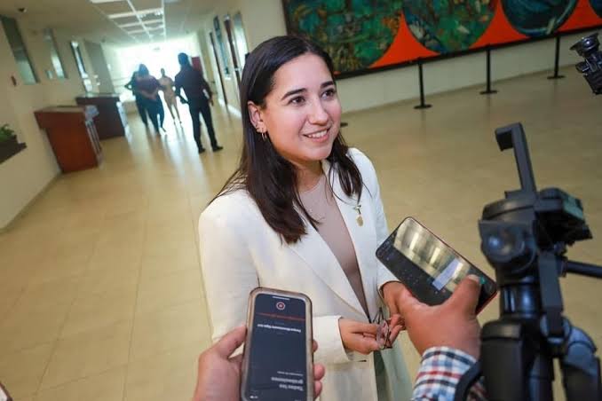 LETRAS PROHIBIDAS // Katalina, ¿la Liz Vilchis victorense?
