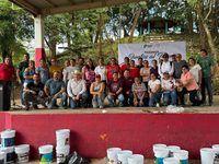 Estado entrega insumos para mantenimiento escolar y pide apoyo de padres en las labores